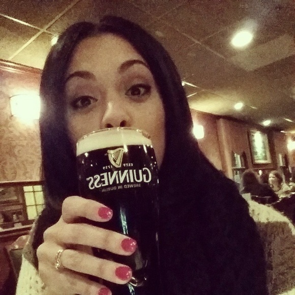 Meet your Posher, Jeena - Picture 4 of 8